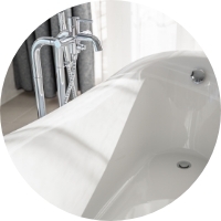 Photo of a white and elegant bathtub