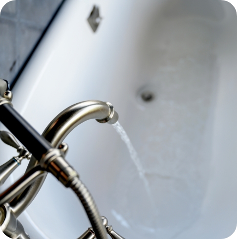 About Us - Surface Solutions - Bathtub Refinishing Livonia, MI - iStock-1188045056About