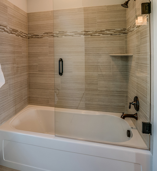 Affordable Bathtub Resurfacing | Royal Oak, MI | Surface Solutions - royal-bath